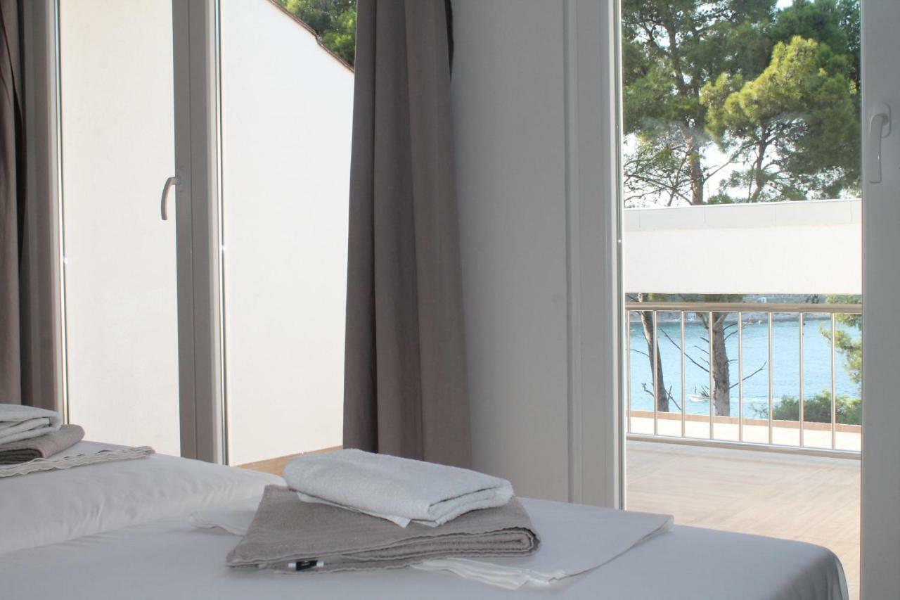Covahouse Apartment Jelsa  Ngoại thất bức ảnh