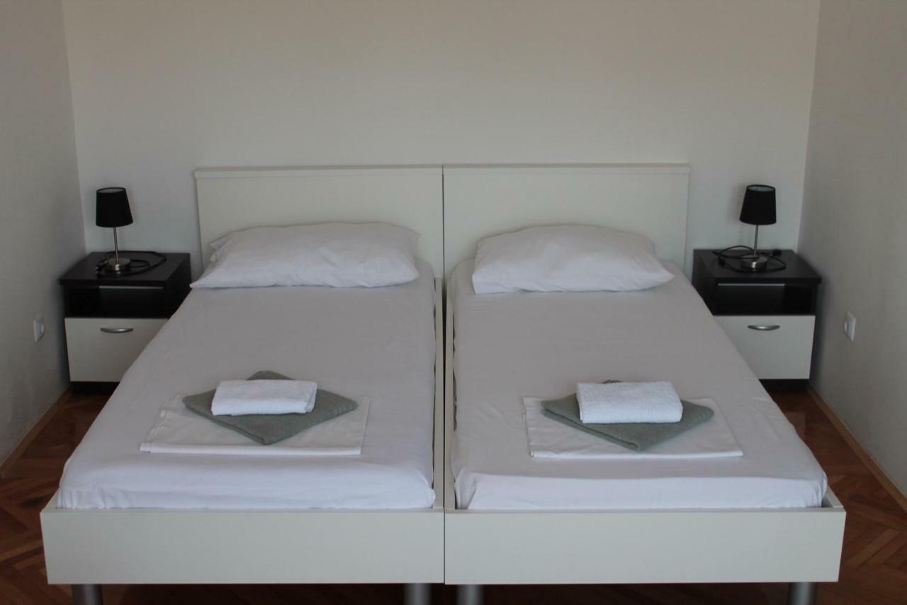 Covahouse Apartment Jelsa  Ngoại thất bức ảnh